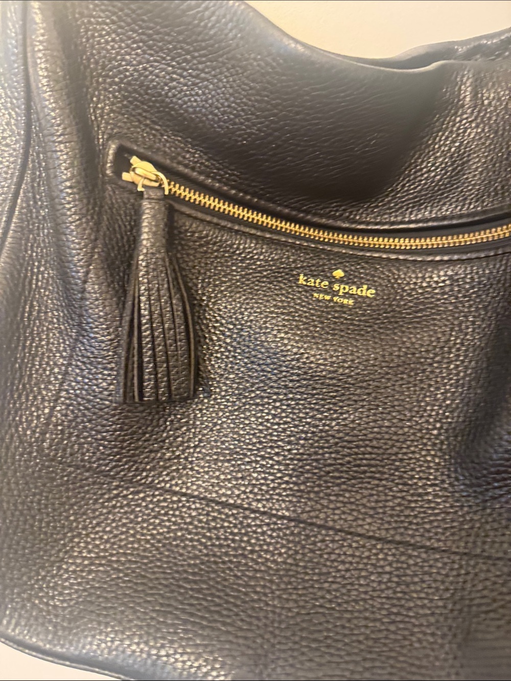 Kate Spade Chester Street Michaela Leather Hobo..PRISTINE CONDITION - Picture 5 of 10